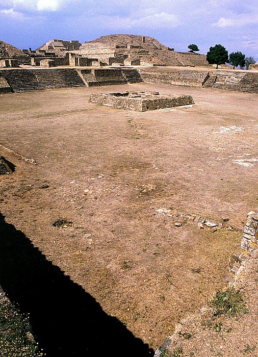 Patio hundido mit Altar Monte Albán