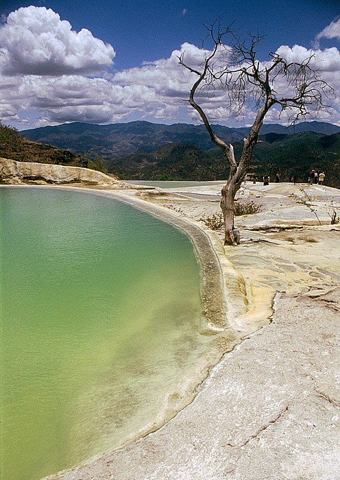 Hierve El Agua San Isidro Roaguía