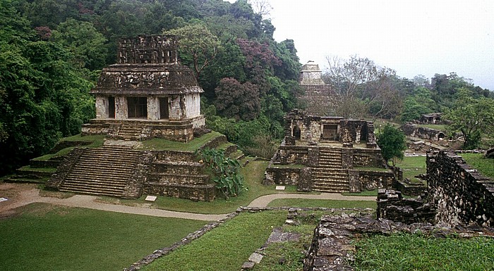 Sonnentempel und Tempel XIV Palenque