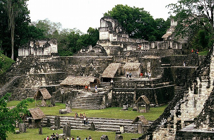 Tikal Nord-Akropolis