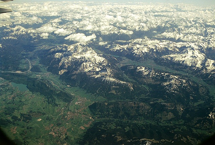 Bayern - Landkreis Ostallgäu: Tannheimer Berge Pfronten Weißensee Luftbild aerial photo