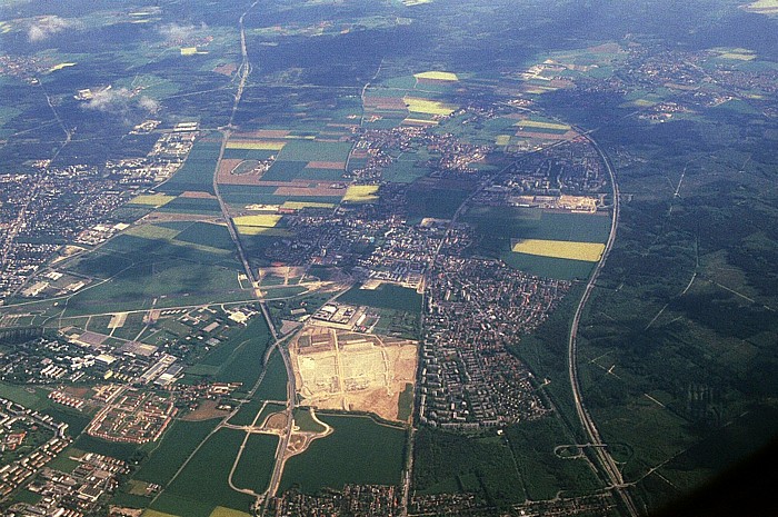 Bayern - Landkreis München Autobahnkreuz München-Süd Brunnthal Oberhaching Taufkirchen Unterhaching Luftbild aerial photo