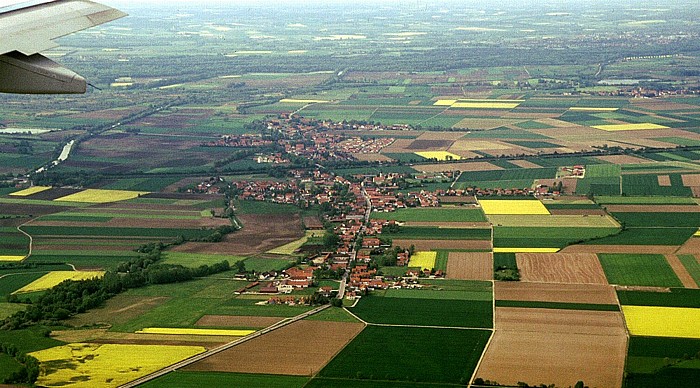 Bayern - Landkreis Erding: Berglern Luftbild aerial photo