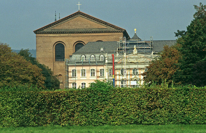 Kurfürstliches Palais und Basilika Trier