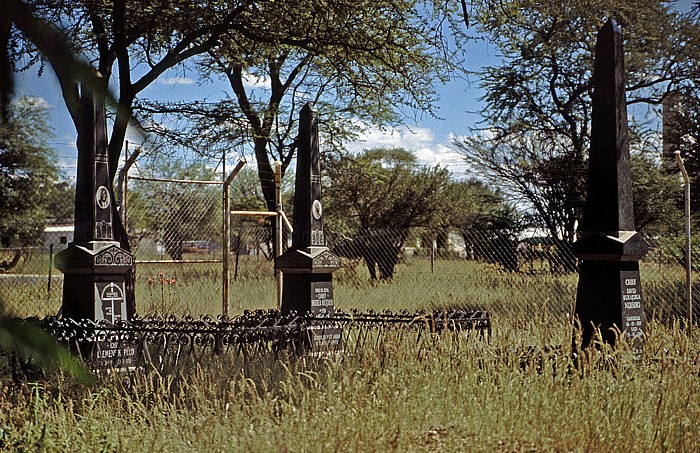 Friedhof: Herero-Häuptlingsgräber Okahandja