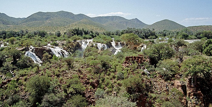 Epupafälle (Monte-Negrofälle) des Kunene Epupa