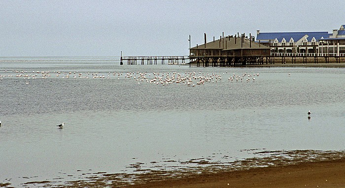 Walvis Bay Lagune mit Flamingos