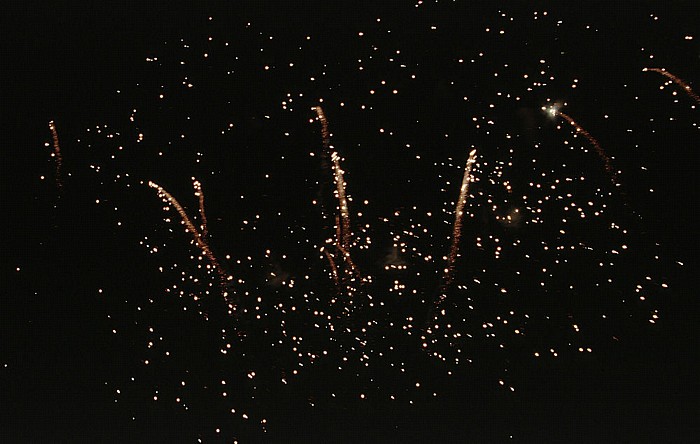 München Olympiapark: Feuerwerk