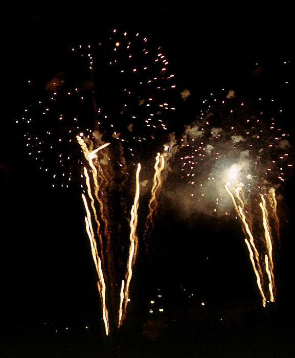 München Olympiapark: Feuerwerk