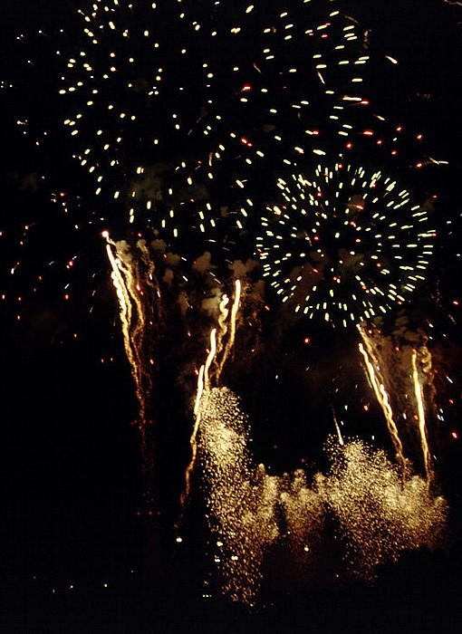 München Olympiapark: Feuerwerk