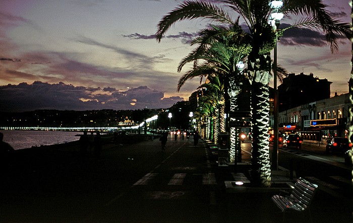 Quai des Etats Unis, dahinter die Promenade des Anglais Nizza