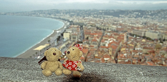 Nizza Terrasse Frédéric Nietzsche mit Teddy und Teddine