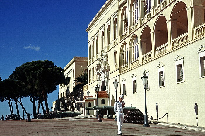 Fürstlicher Palast, Place du Palais Monaco