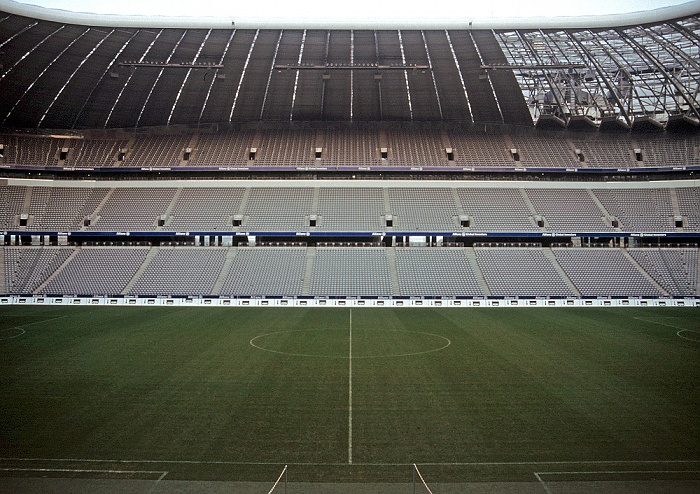 Allianz Arena: Gegentribüne München 2005