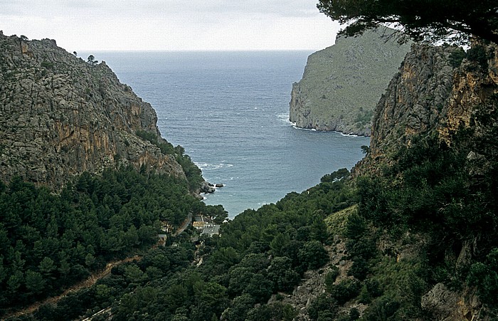 Serra de Tramuntana Blick auf die Cala de Sa Calobra