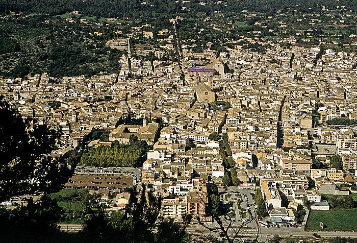 Blick vom Gipfel: Pollença Puig de Santa Maria