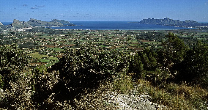 Blick vom Gipfel: Badia de Pollença Puig de Santa Maria