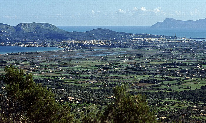 Blick vom Gipfel: Halbinsel La Victoria, Alcúdia, Badia d' Alcúdia Puig de Santa Maria