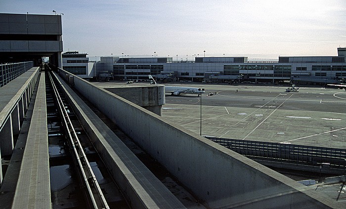 Flughafen San Francisco International AirTrain San Francisco Bay