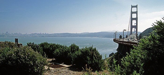 Blick von der Golden Gate Rest Area: San Francisco Bay und Golden Gate Bridge San Francisco
