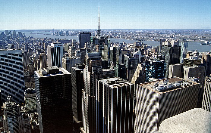 New York City Blick vom Rockefeller Center Top Of The Rock 4 Times Square (Condé Nast Building) Hudson River Manhattan Midtown Upper Bay