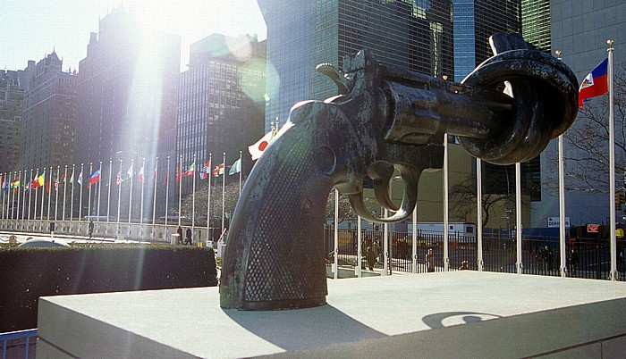 New York City UNO-Hauptquartier: Non-Violence 1 United Nations Plaza