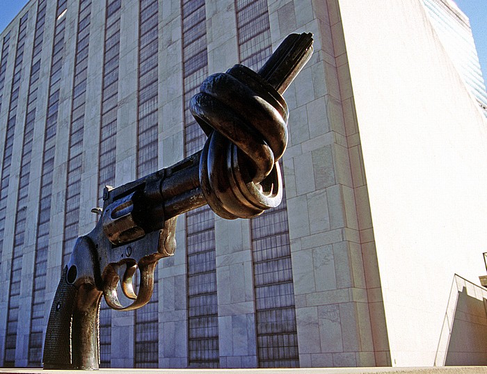 UNO-Hauptquartier: Non-Violence New York City