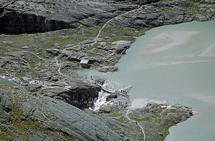 Abfluss des Pasterzen-Gletscherwassers Franz-Josefs-Höhe