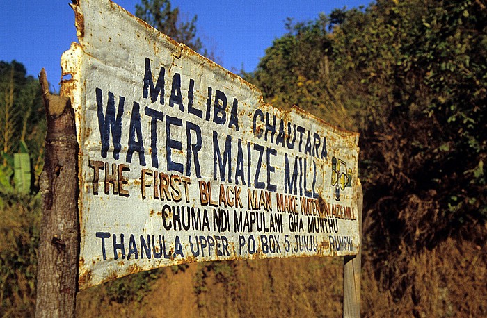 Malawi Mais-Wassermühle (zwischen Mzuzu und Livingstonia)