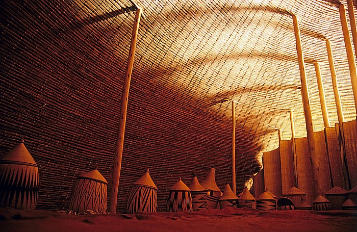 Nachbau eines traditionellen Königspalastes Nyanza