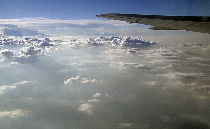 Wolken Uganda