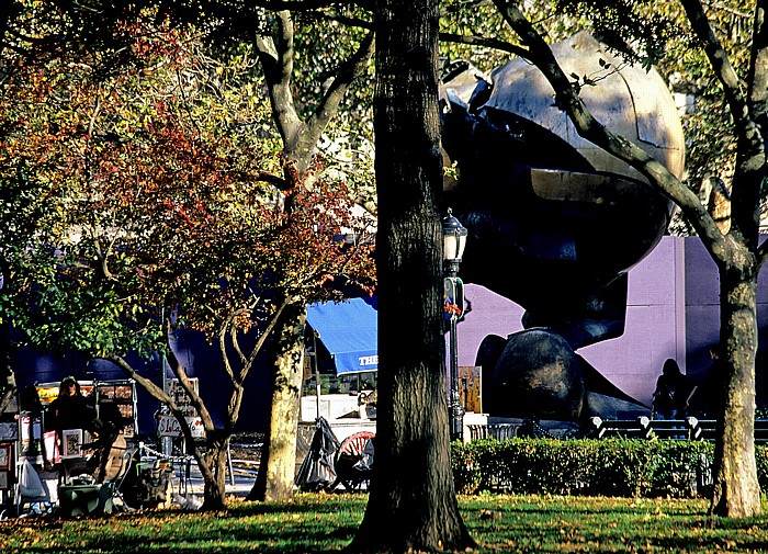 New York City Battery Park: The Sphere von Fritz Koenig