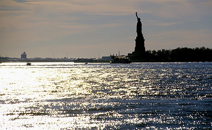 New York City Upper Bay, Freiheitsstatue auf Liberty Island