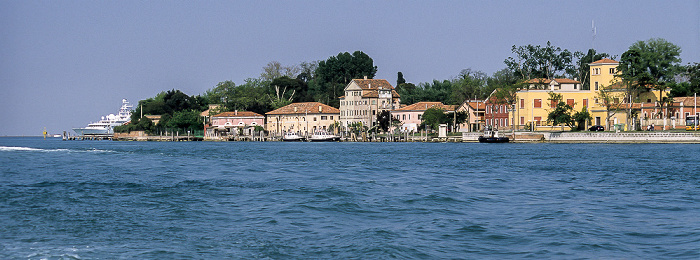 Venedig Vaporetto Burano - Lido: Lido di Venezia mit der Riviera San Nicolo