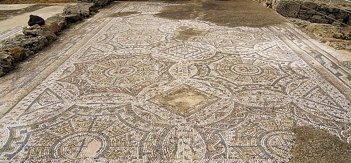 Römische Ausgrabungsstätte: Mosaiken Nora