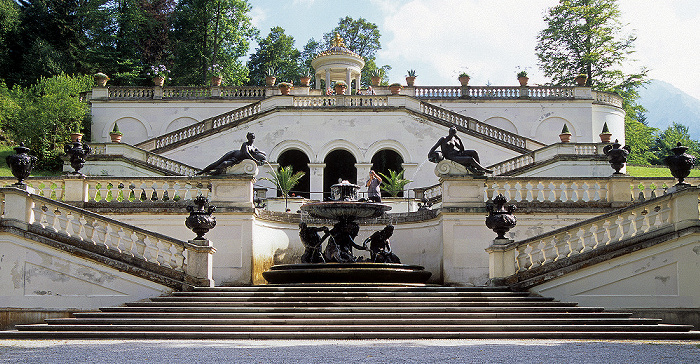 Schlossgarten: Terassengärten Linderhof