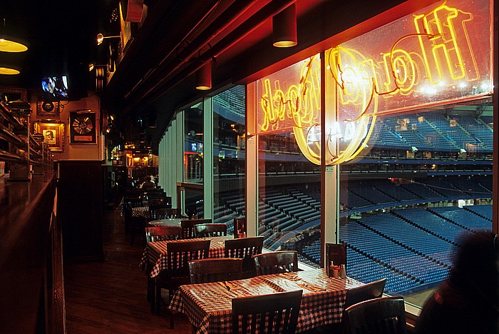 SkyDome (Rogers Centre): Hard Rock Cafe Toronto