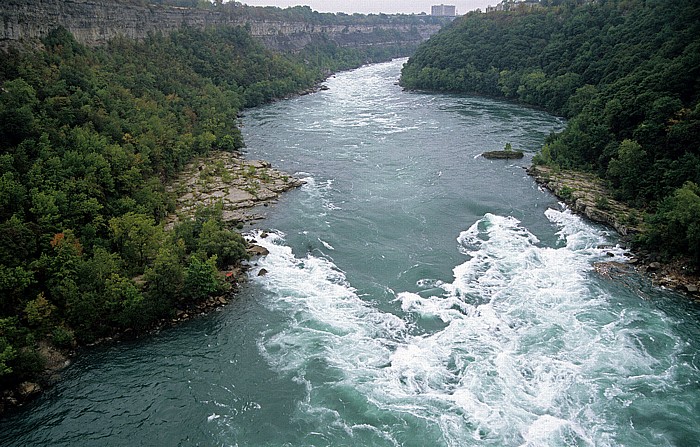 Niagara Falls Blick aus dem Whirlpool Aero Car: Whirlpool (Niagara River) White Water