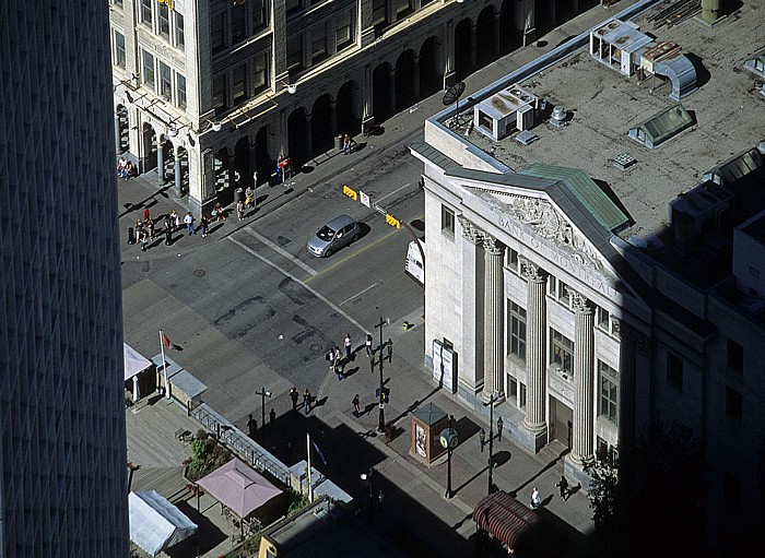 Blick aus dem Calgary Tower: Downtown 1st Street Stephen Avenue The Bay