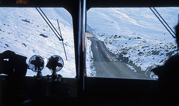 Columbia Icefield: Athabasca Glacier: Icefield Explorer Jasper National Park