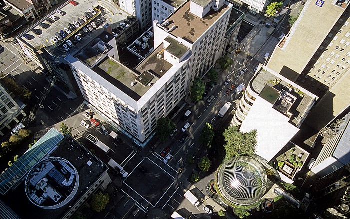 Blick vom Lookout: Hastings Street Vancouver