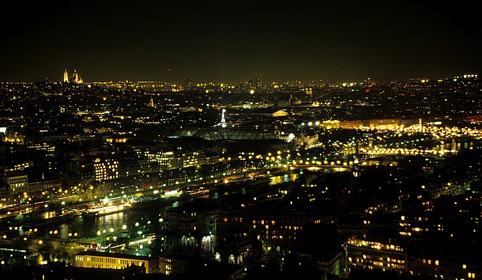 Paris Blick vom Tour Eiffel (Eiffelturm) nach Nordosten Basilique du Sacré-Coeur Grand Palais Place de la Concorde