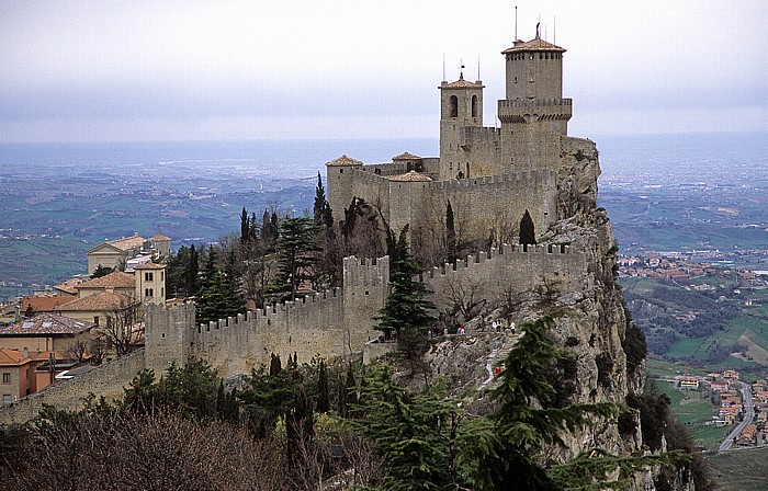San Marino Monte Titano, Wehrturm La Guaita Basilica del Santo