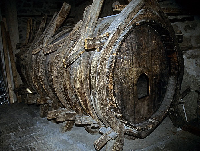 Kloster Varlaám: 13000 Liter fassendes Weinfass Metéora