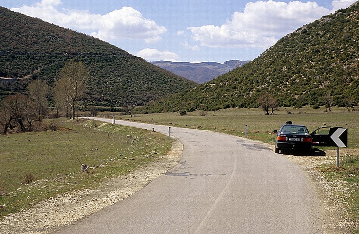 Albanien Straße Erseka - Përmet