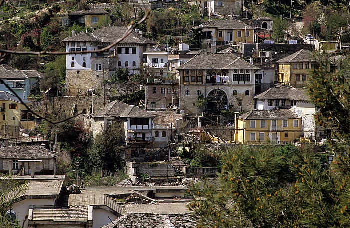 Gjirokastra Blick von der Burg: Altstadt