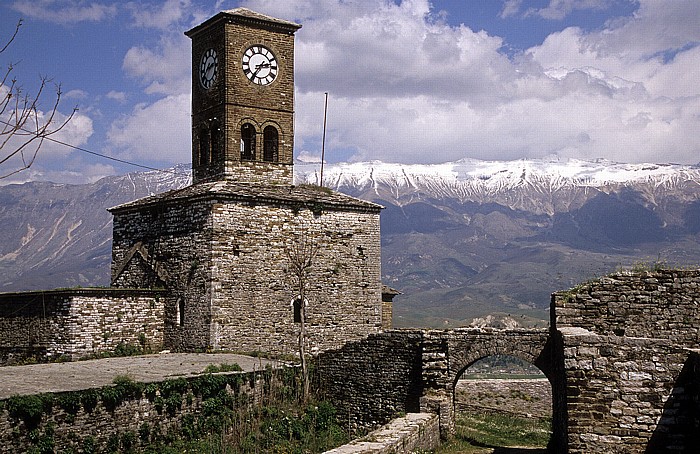 Gjirokastra Burg: Uhrturm