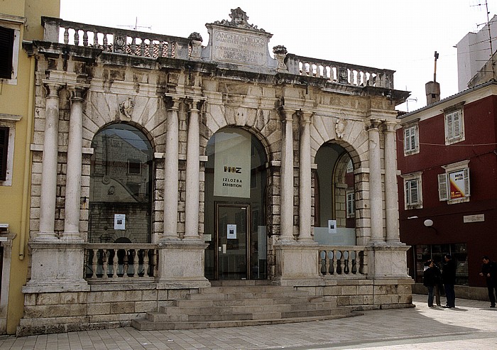 Zadar Altstadt: Volksplatz (Narodni Trg), Stadtwache