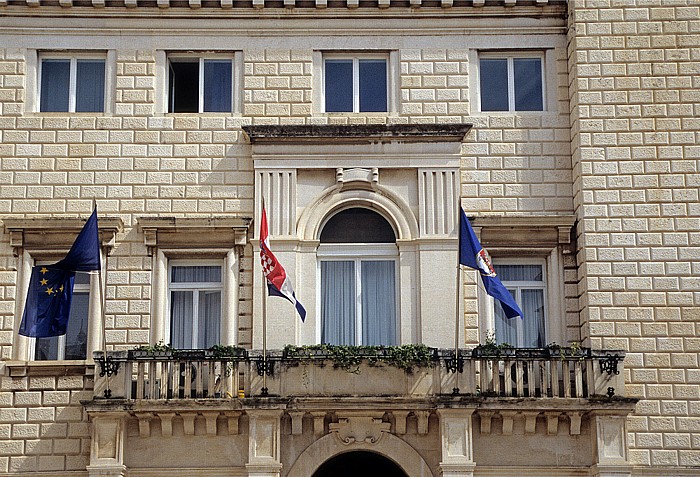 Zadar Altstadt: Rathaus