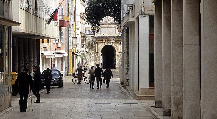 Zadar Altstadt: Gasse zur Porta Marina